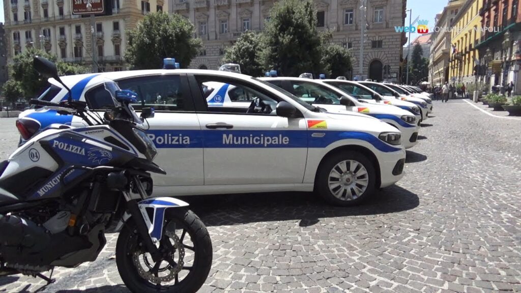 AI LAVORATORI DELLA POLIZIA MUNICIPALE – APPROVAZIONE DELIBERA BILANCIO GIUNTA COMUNALE – PROGRESSINI – DOTAZIONI